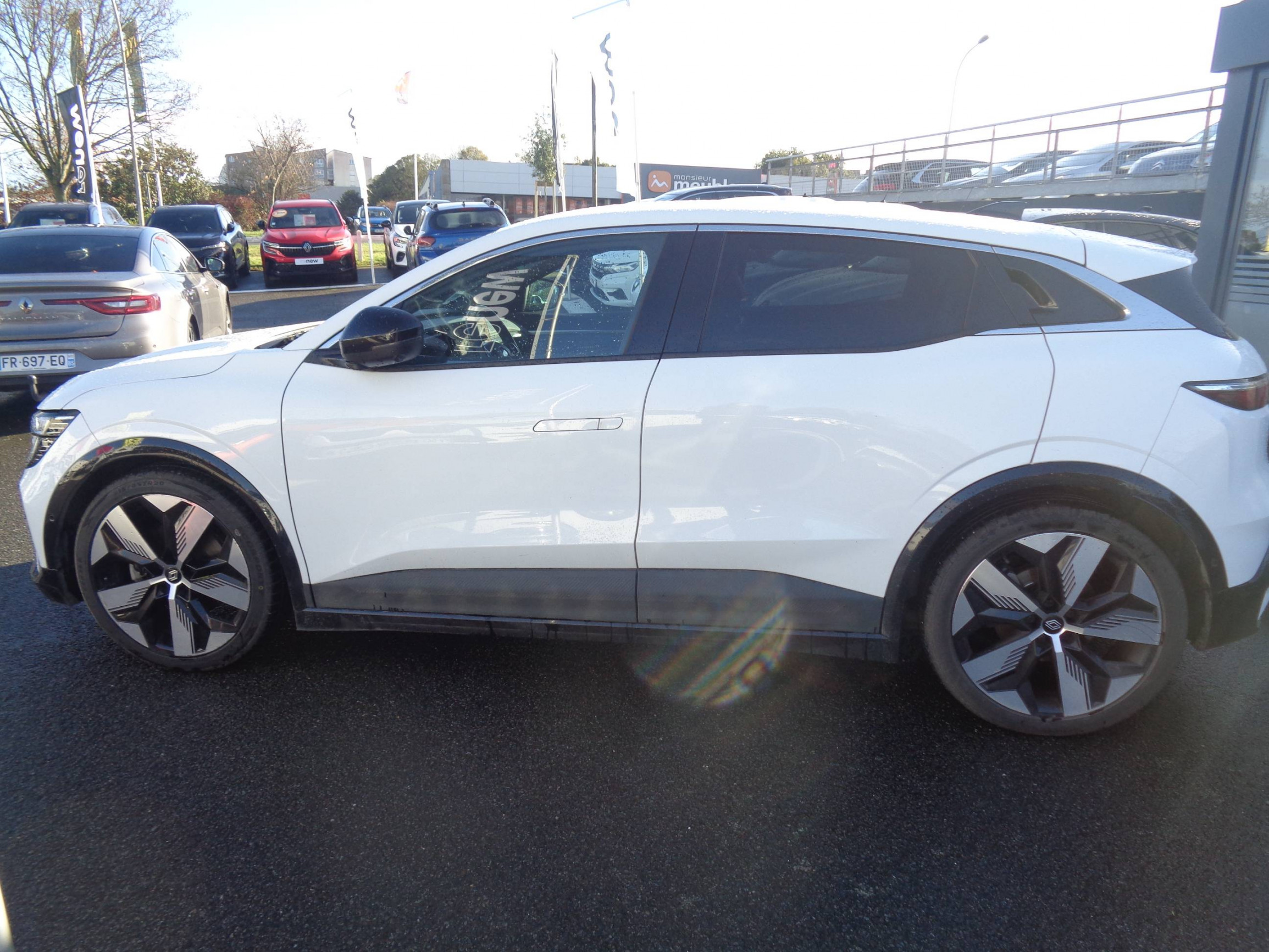 Vente en ligne Renault Megane E-Tech  EV60 220 ch optimum charge au prix de 23 390 €