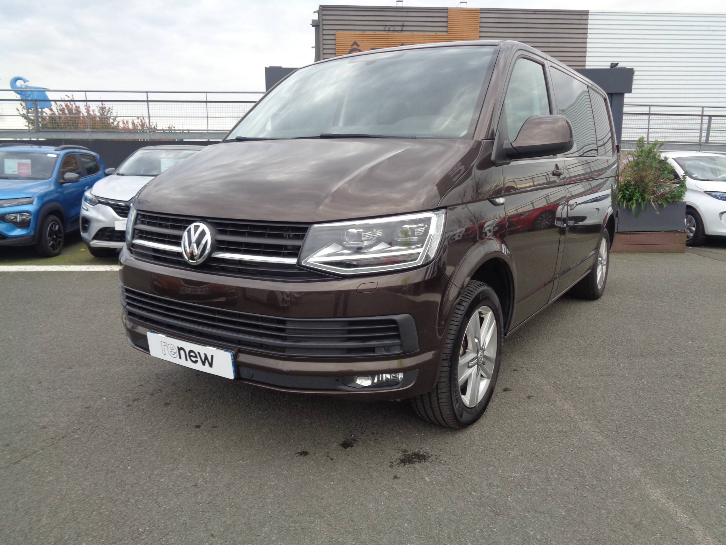 Volkswagen Transporter  L1 2.0 TDI 204 DSG7 occasion de 2016 en vente à Paimpol