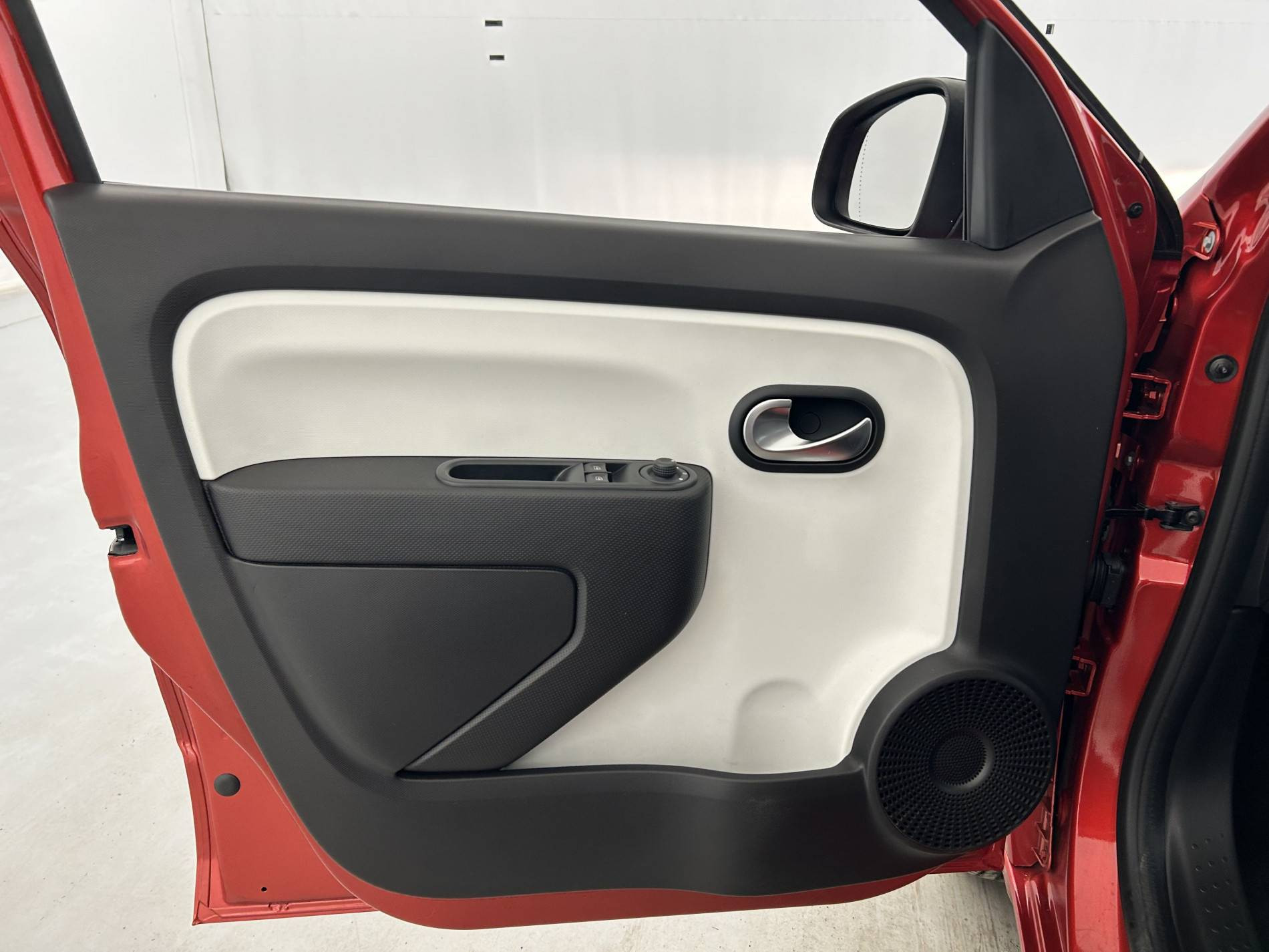 Vente en ligne Renault Twingo 3  SCe 65 au prix de 11 890 €