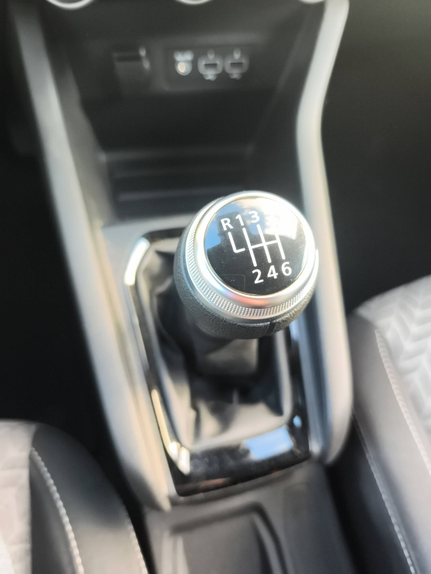 Vente en ligne Renault Clio 5 Clio TCe 90 - 21N au prix de 14 990 €