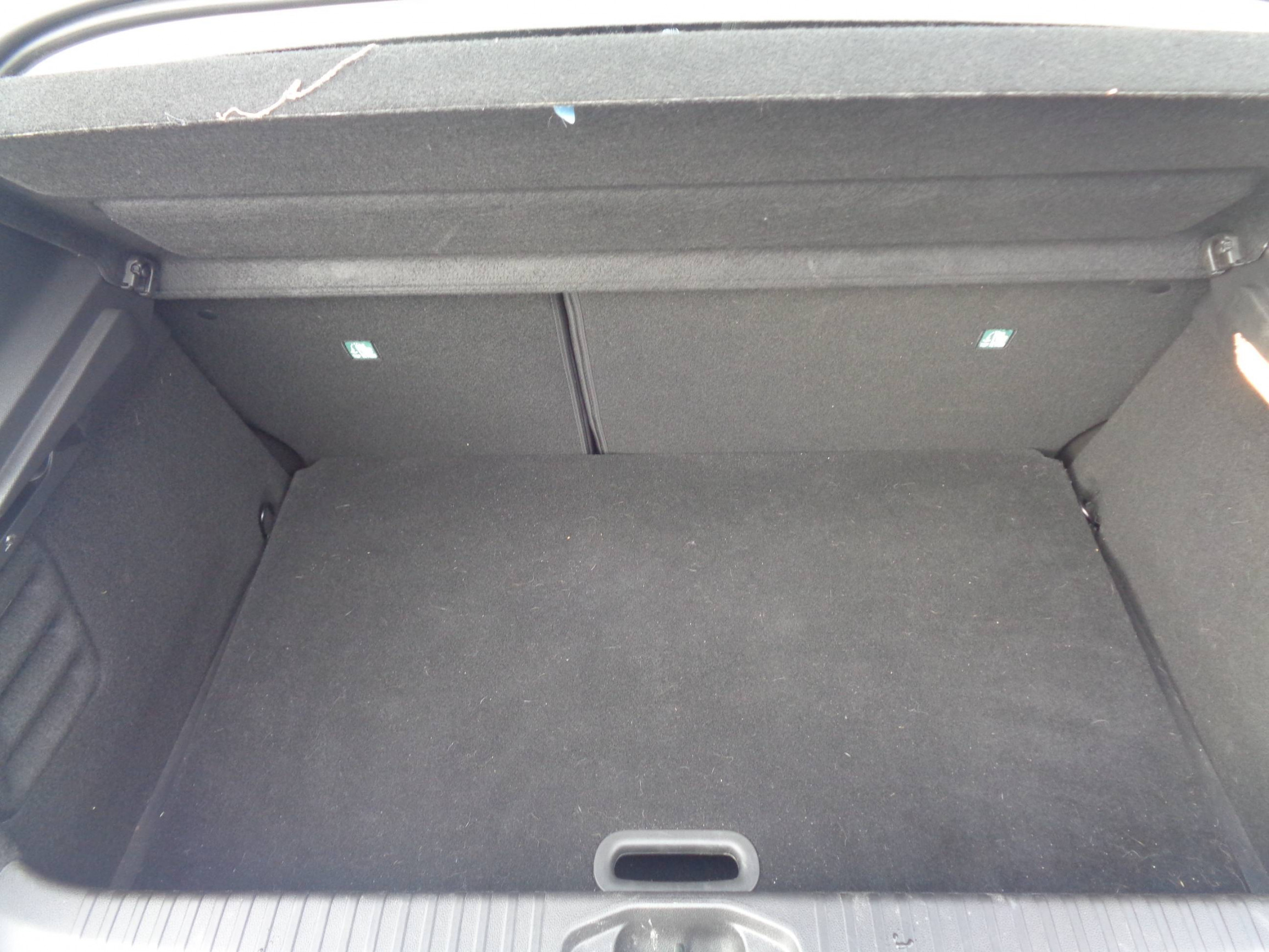 Vente en ligne Renault Clio 5 Clio TCe 90 au prix de 15 490 €