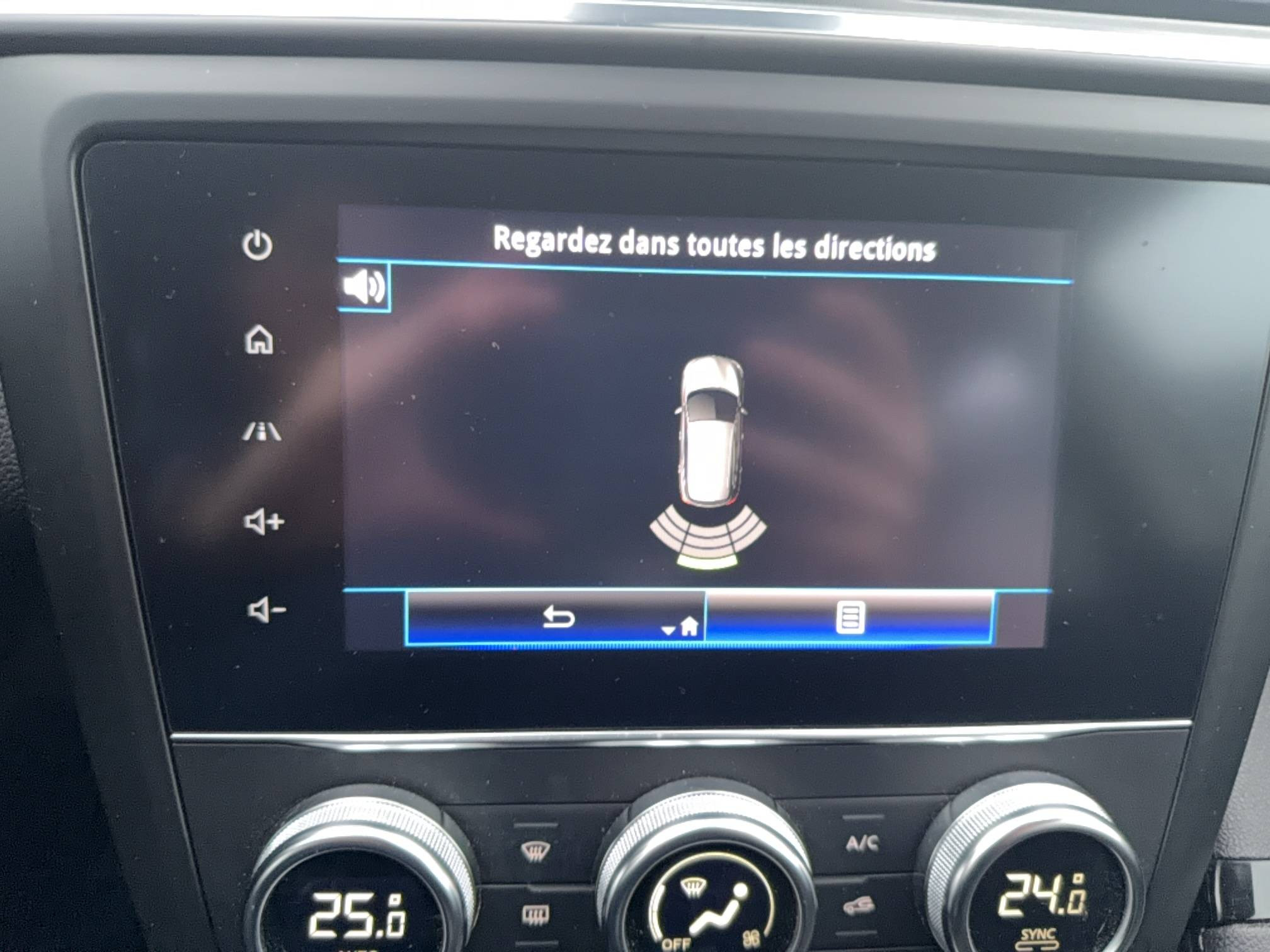 Vente en ligne Renault Kadjar  Blue dCi 115 au prix de 14 490 €