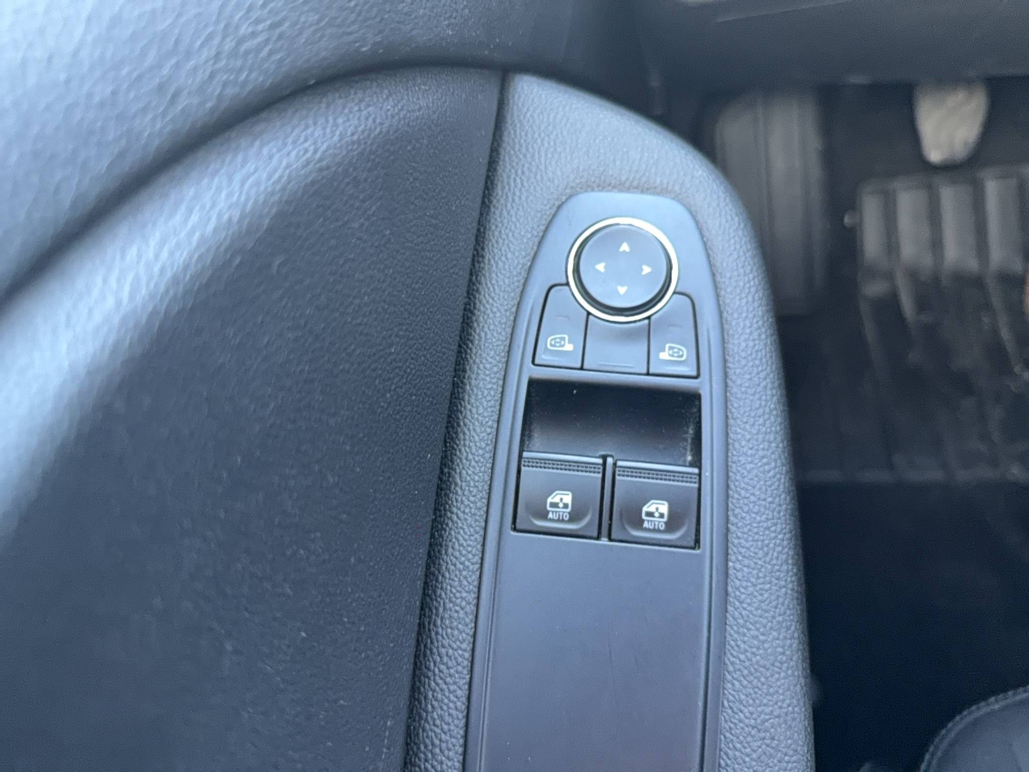 Vente en ligne Renault Clio 5 Clio SCe 65 au prix de 12 990 €