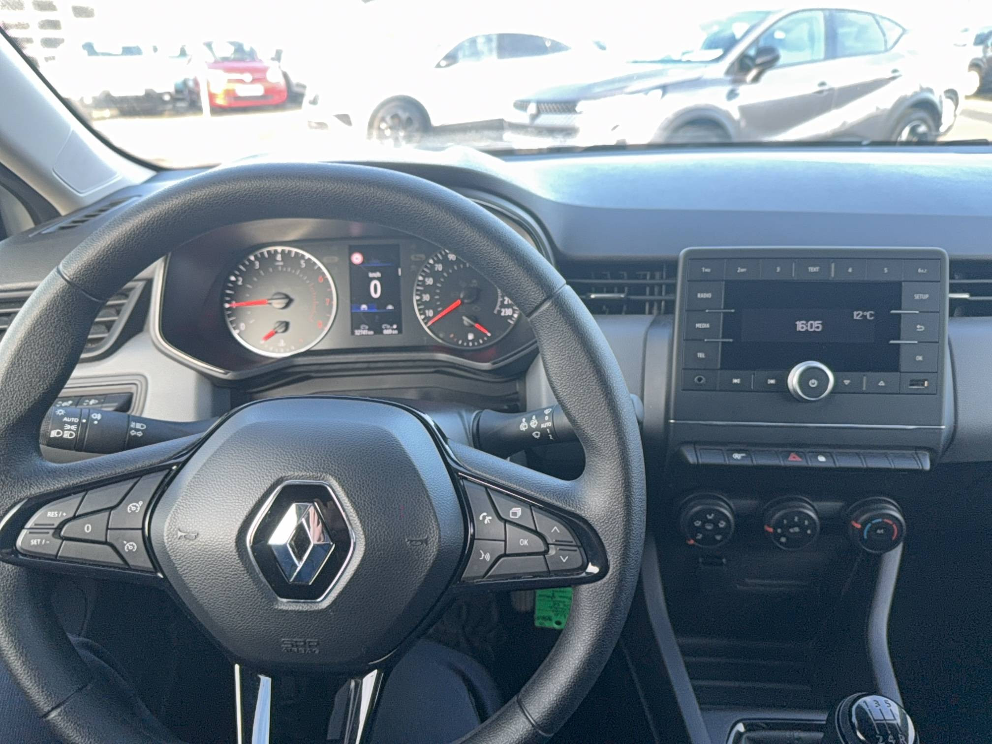 Vente en ligne Renault Clio 5 Clio SCe 65 au prix de 12 990 €