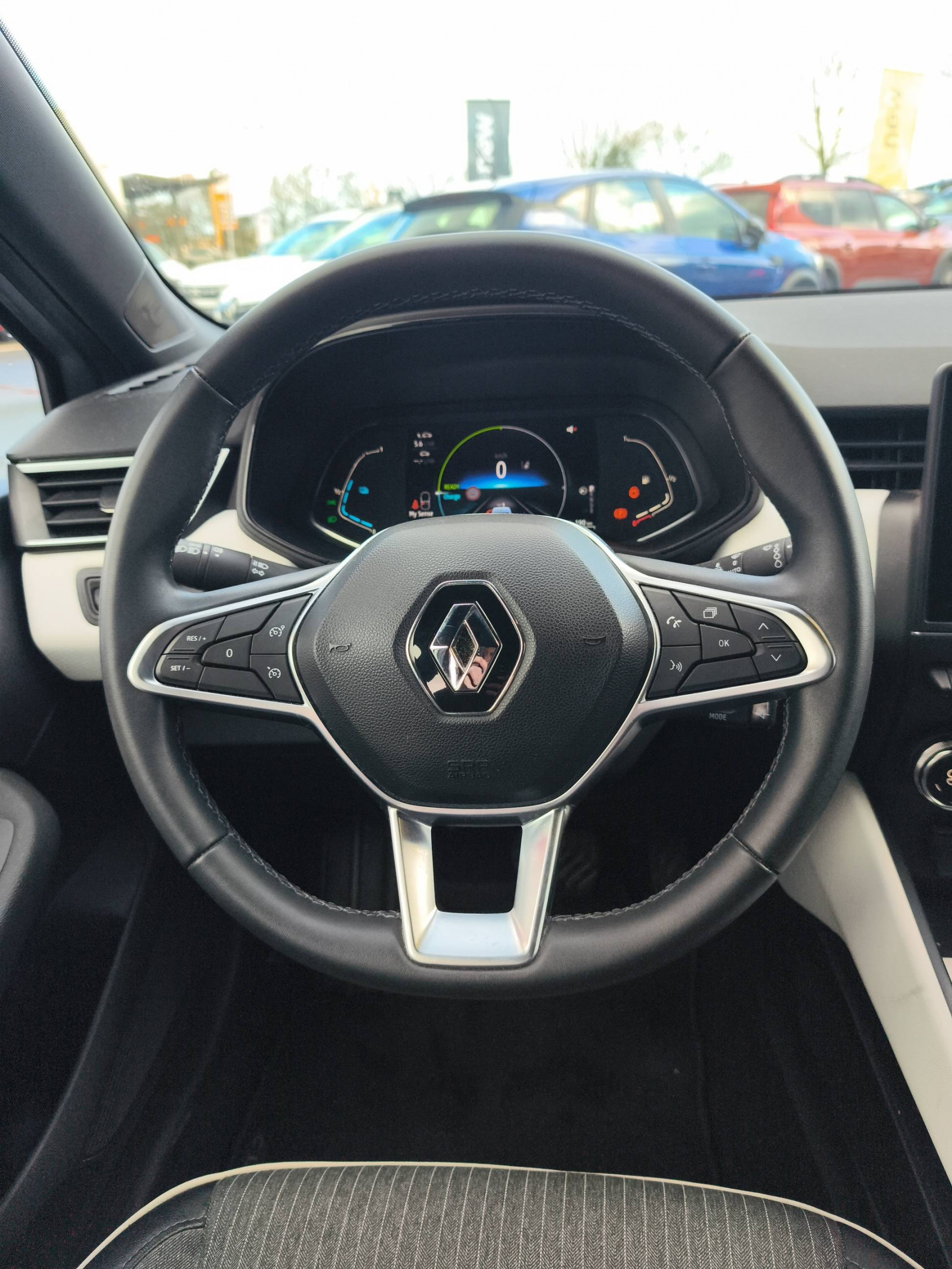 Vente en ligne Renault Clio 5 Clio E-Tech full hybrid 145 au prix de 18 490 €