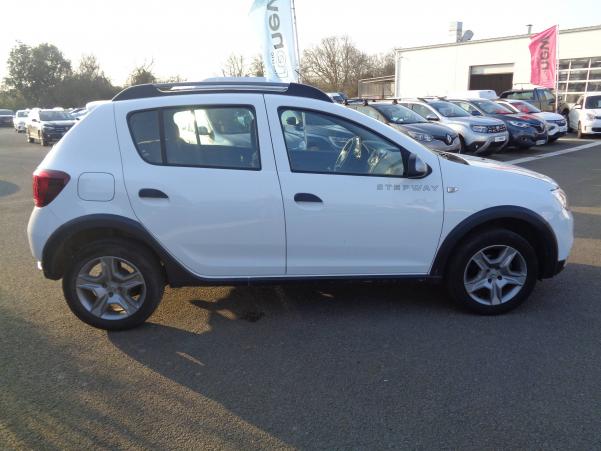 Vente en ligne Dacia Sandero  TCe 100 au prix de 12 890 €