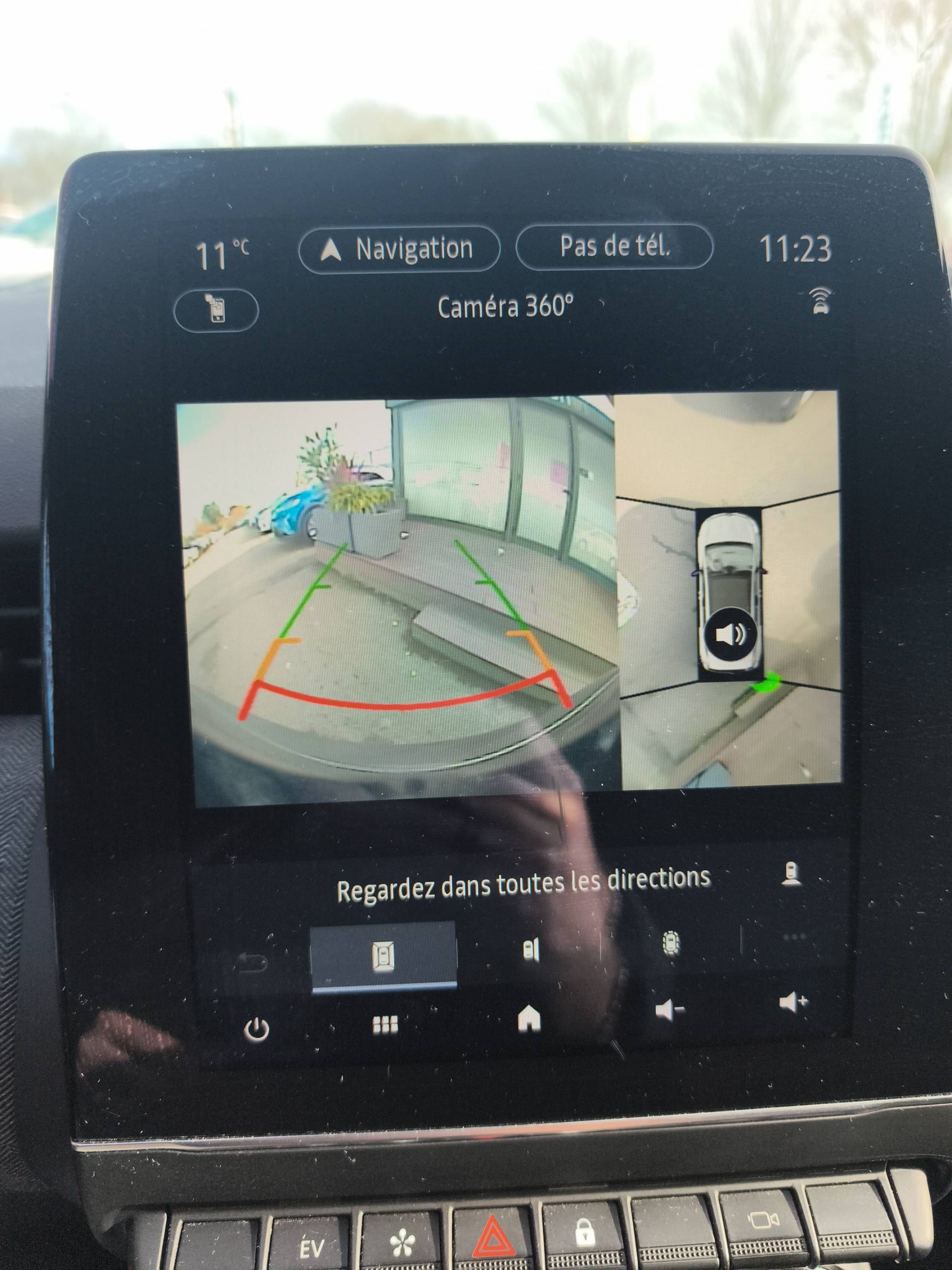 Vente en ligne Renault Clio 5 Clio E-Tech full hybrid 145 au prix de 19 290 €