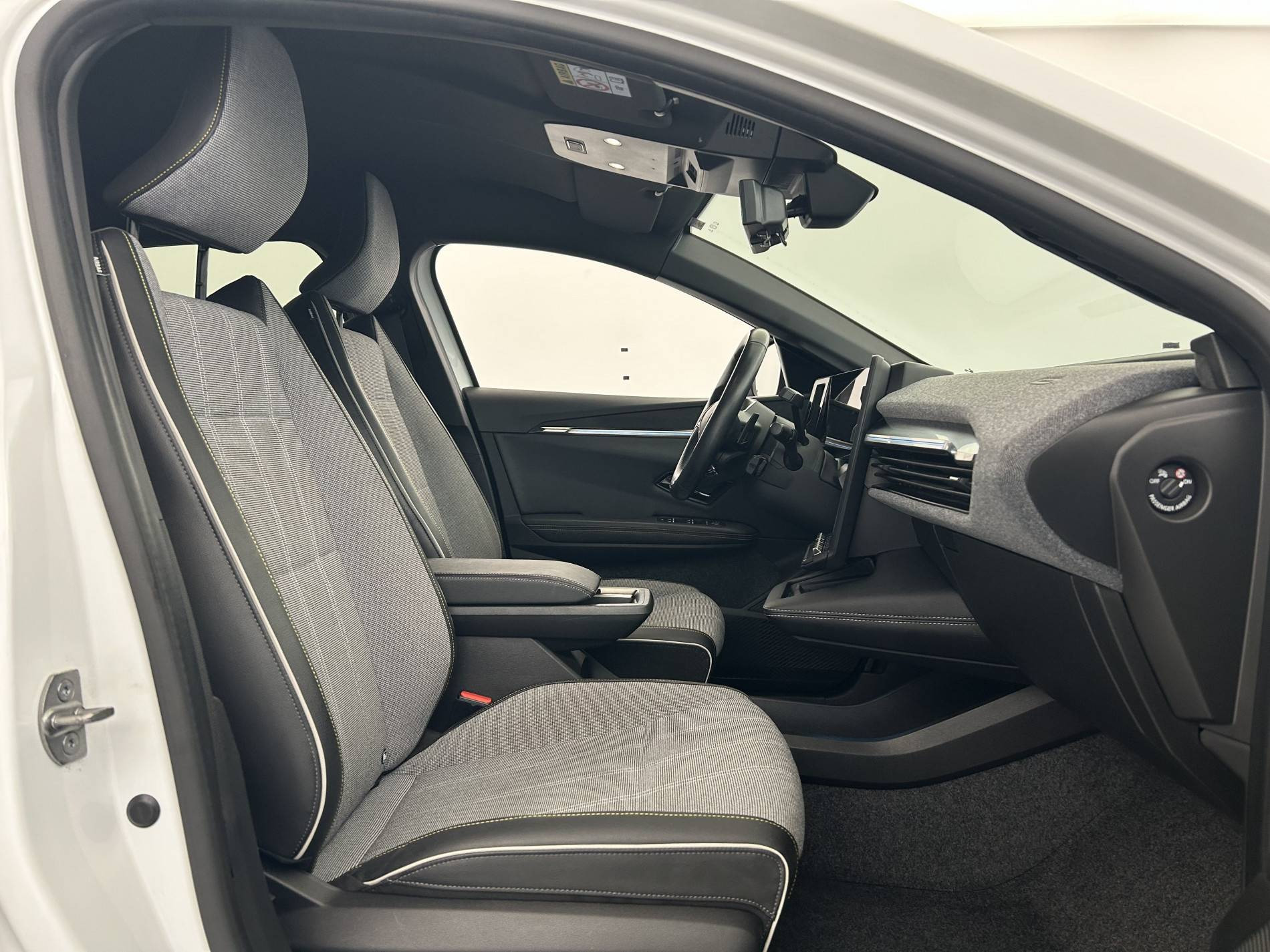 Vente en ligne Renault Megane E-Tech  EV60 220 ch optimum charge au prix de 23 390 €