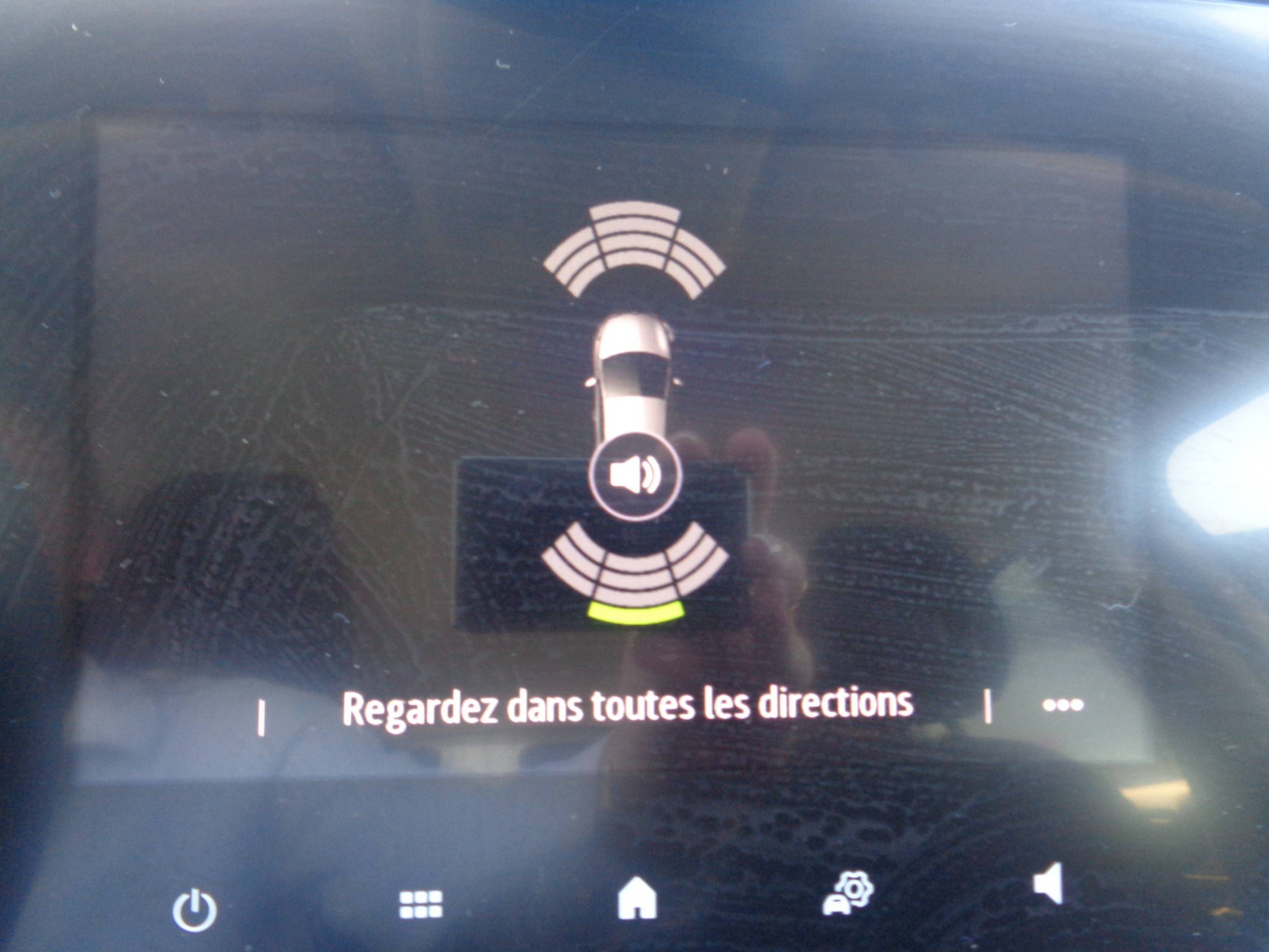 Vente en ligne Renault Megane 4 Mégane IV Berline Blue dCi 115 - 20 au prix de 14 190 €