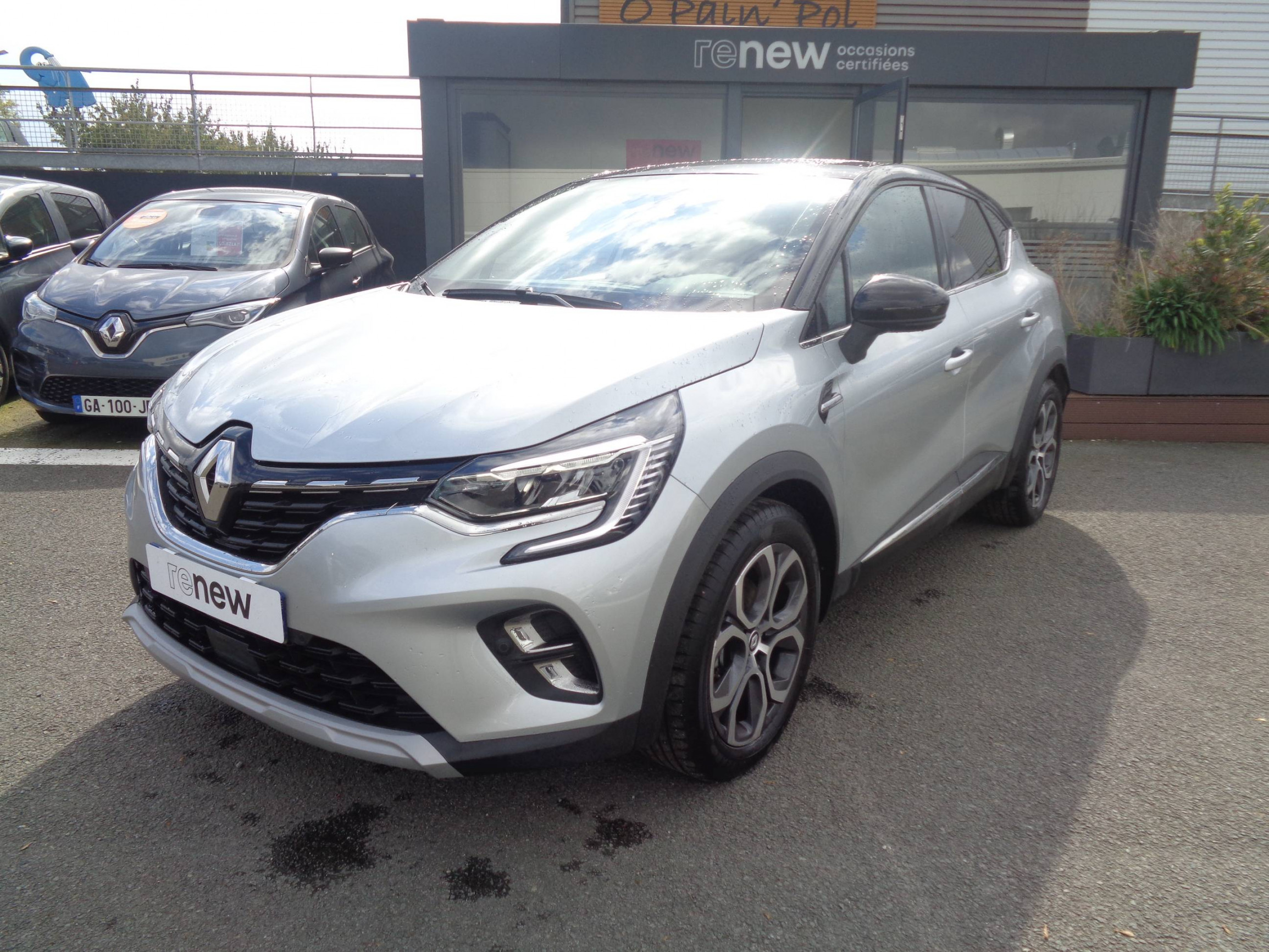 Renault Captur  E-Tech full hybrid 145 occasion de 2023 en vente à Paimpol