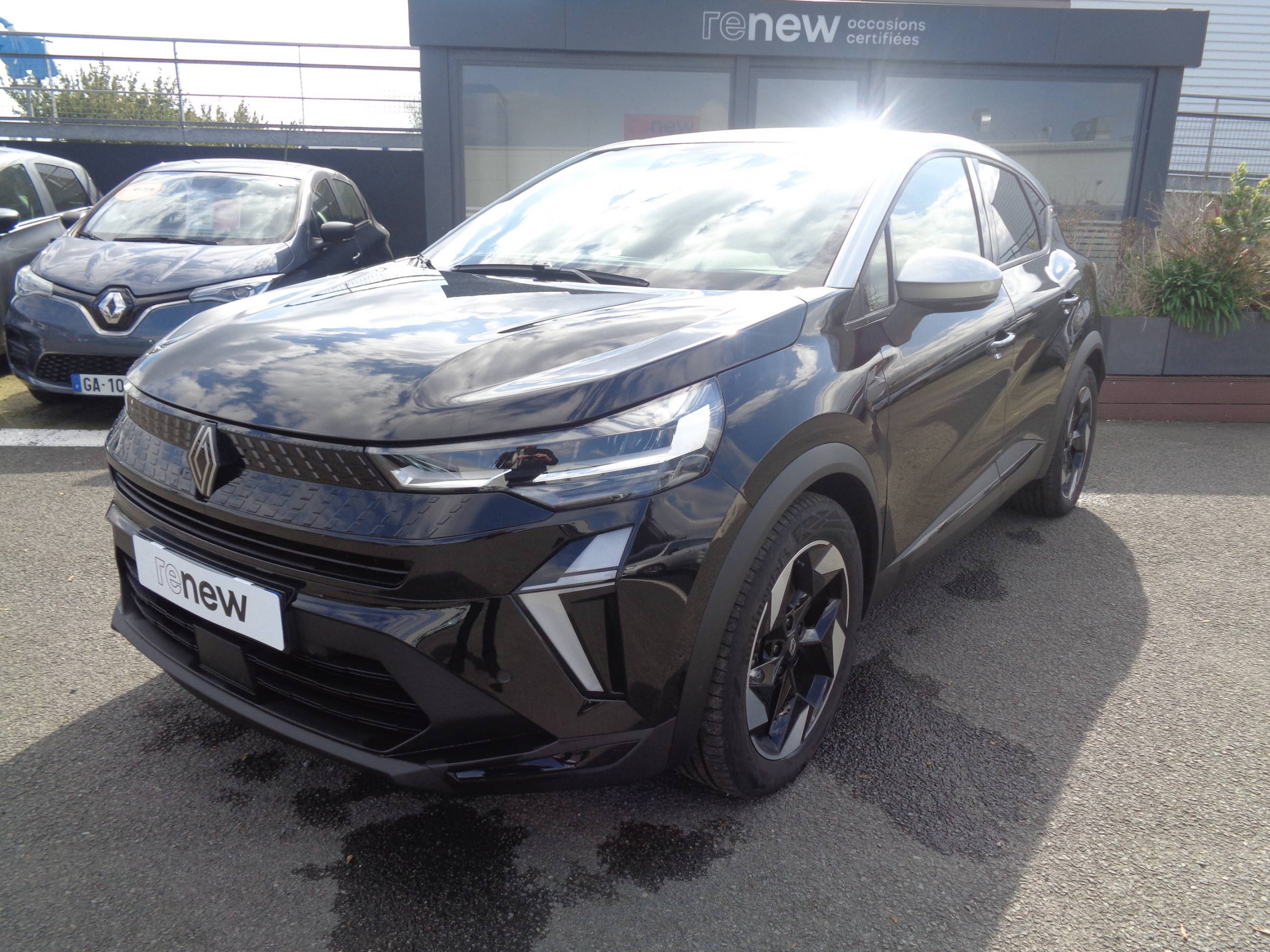 Renault Captur  E-Tech full hybrid 145 ch occasion de 2025 en vente à Paimpol