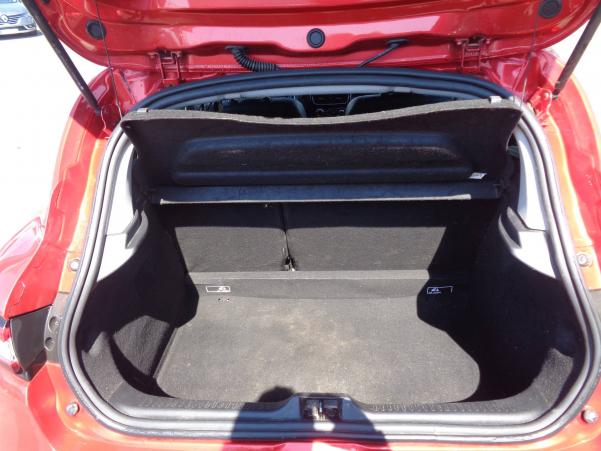 Vente en ligne Renault Clio 4 Clio TCe 90 E6C au prix de 11 990 €