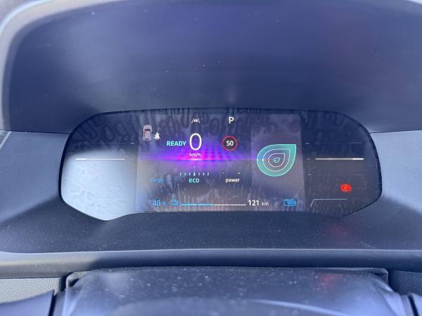 Vente en ligne Renault Kangoo Van E-Tech  FG TOLE L1 AC11 GSR2 au prix de 42 000 €
