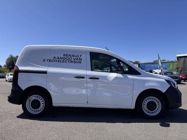 Vente en ligne Renault Kangoo Van E-Tech  FG TOLE L1 AC11 GSR2 au prix de 42 000 €