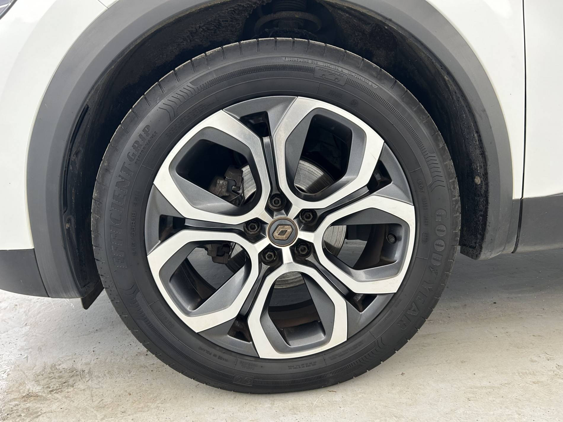 Vente en ligne Renault Captur  TCe 140 EDC au prix de 17 440 €