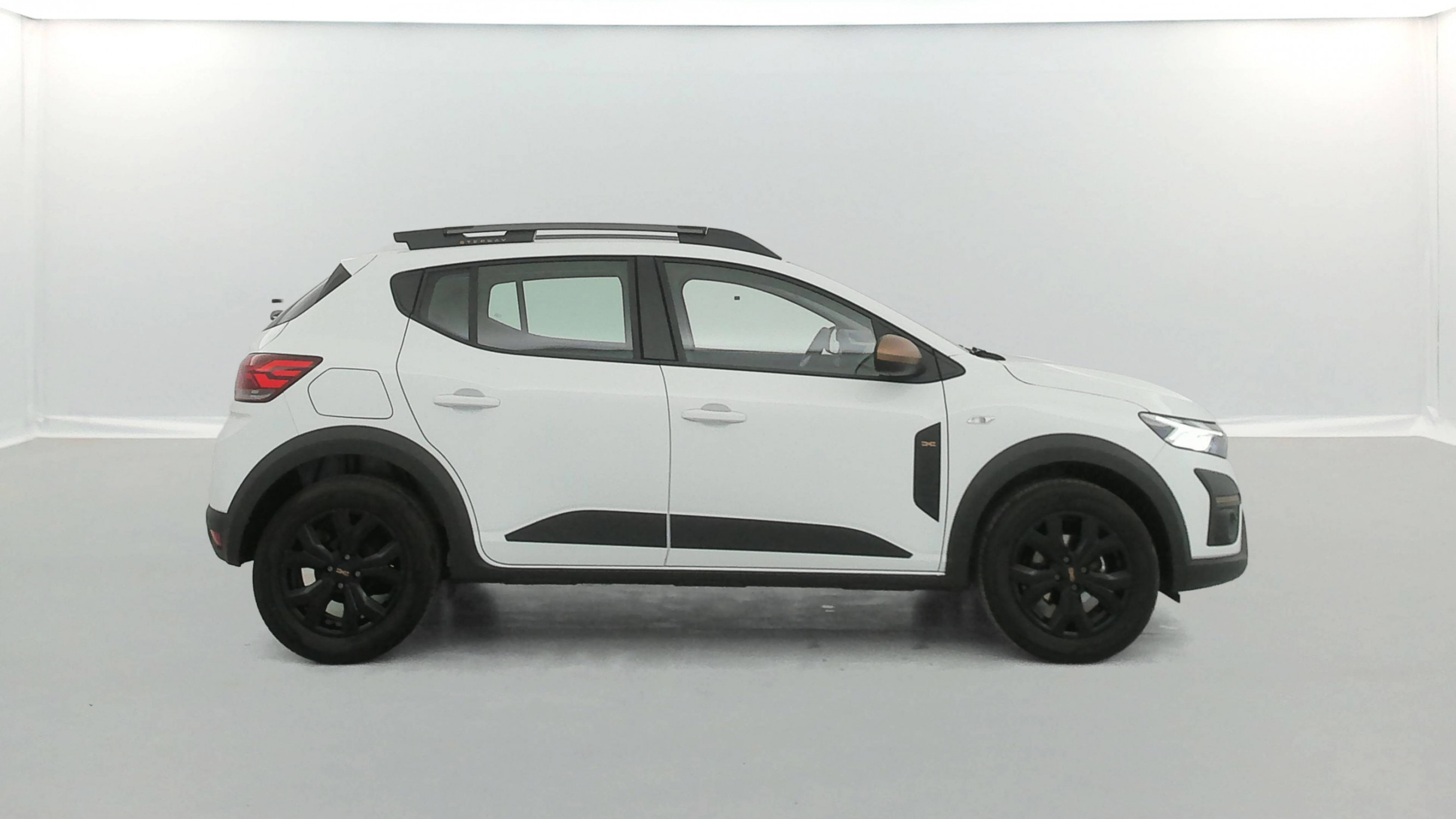 Vente en ligne Dacia Sandero 3  ECO-G 100 GSR2 au prix de 16 290 €