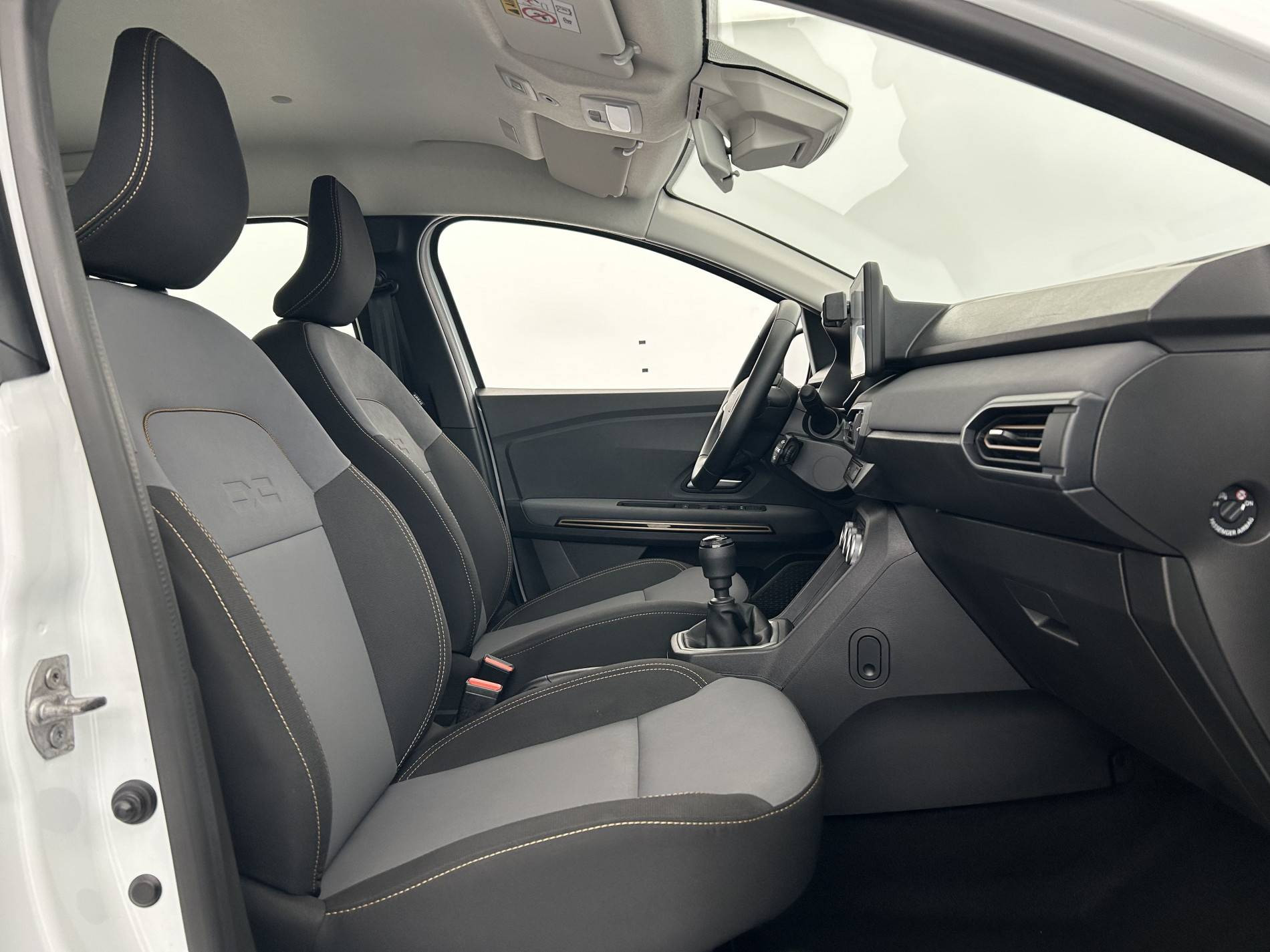 Vente en ligne Dacia Sandero 3  ECO-G 100 GSR2 au prix de 16 290 €