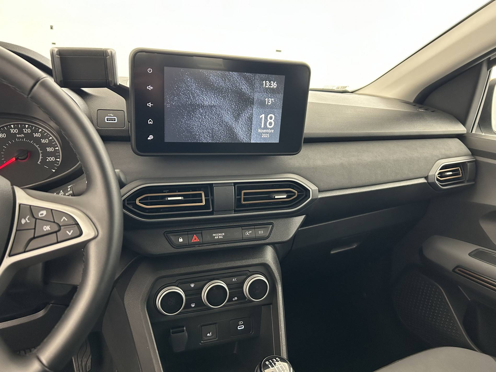 Vente en ligne Dacia Sandero 3  ECO-G 100 GSR2 au prix de 16 290 €