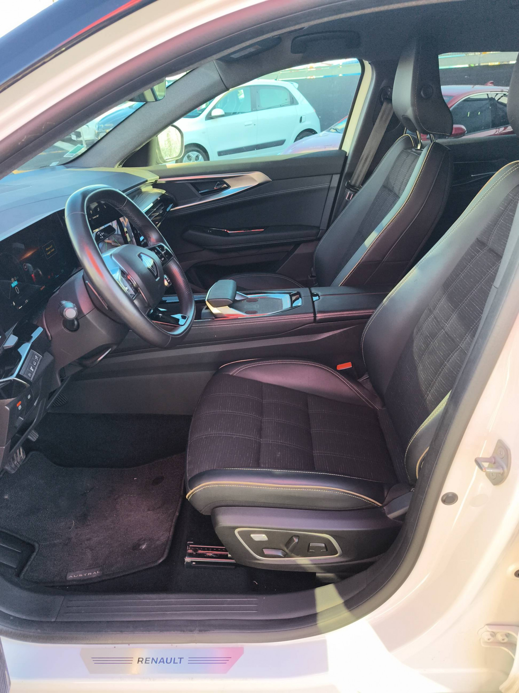 Vente en ligne Renault Austral  E-Tech hybrid 200 au prix de 29 990 €