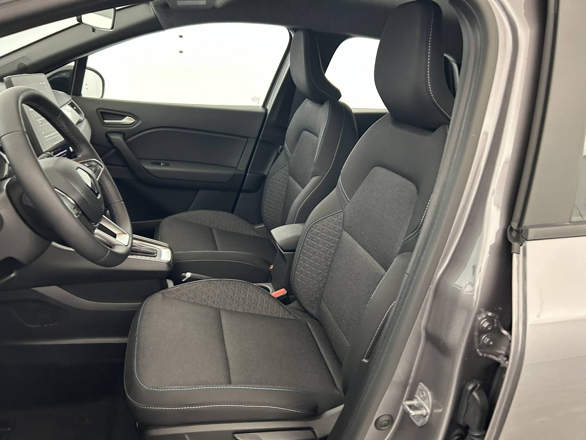 Vente en ligne Renault Captur  E-Tech full hybrid 145 ch au prix de 24 990 €