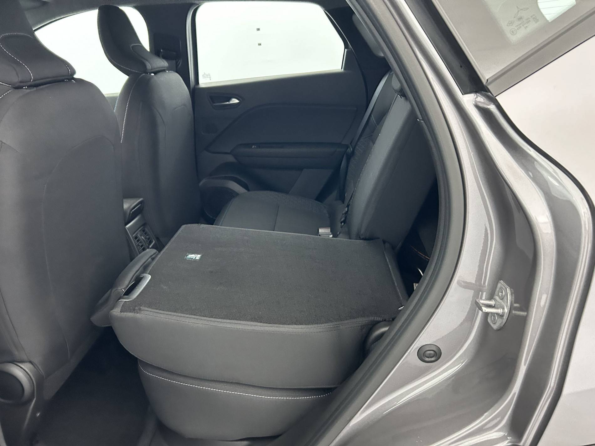 Vente en ligne Renault Captur  E-Tech full hybrid 145 ch au prix de 24 990 €