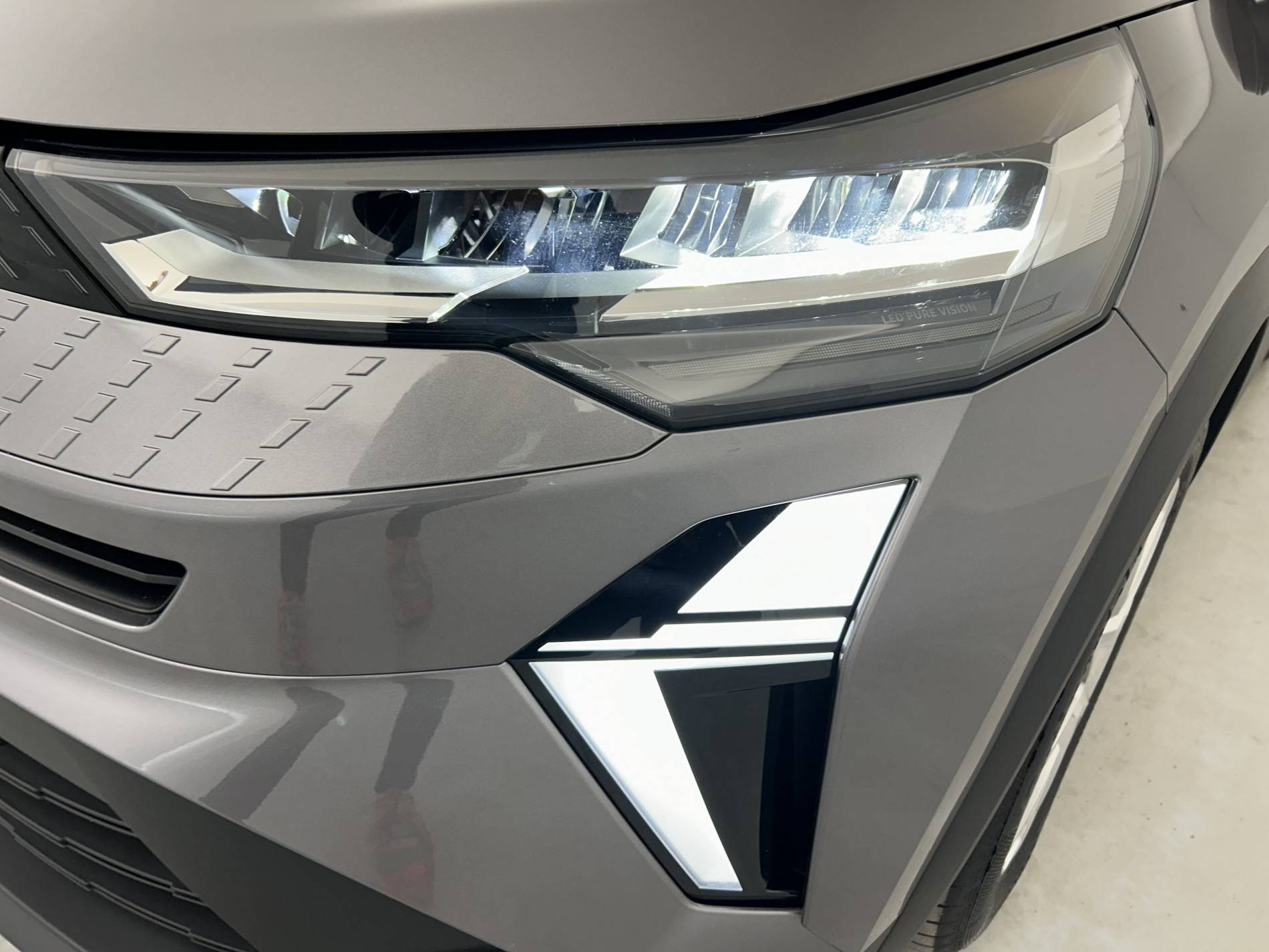 Vente en ligne Renault Captur  E-Tech full hybrid 145 ch au prix de 24 990 €