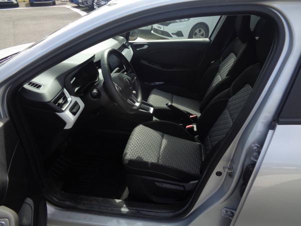 Vente en ligne Renault Clio 5 Clio E-Tech full hybrid 145 au prix de 18 990 €