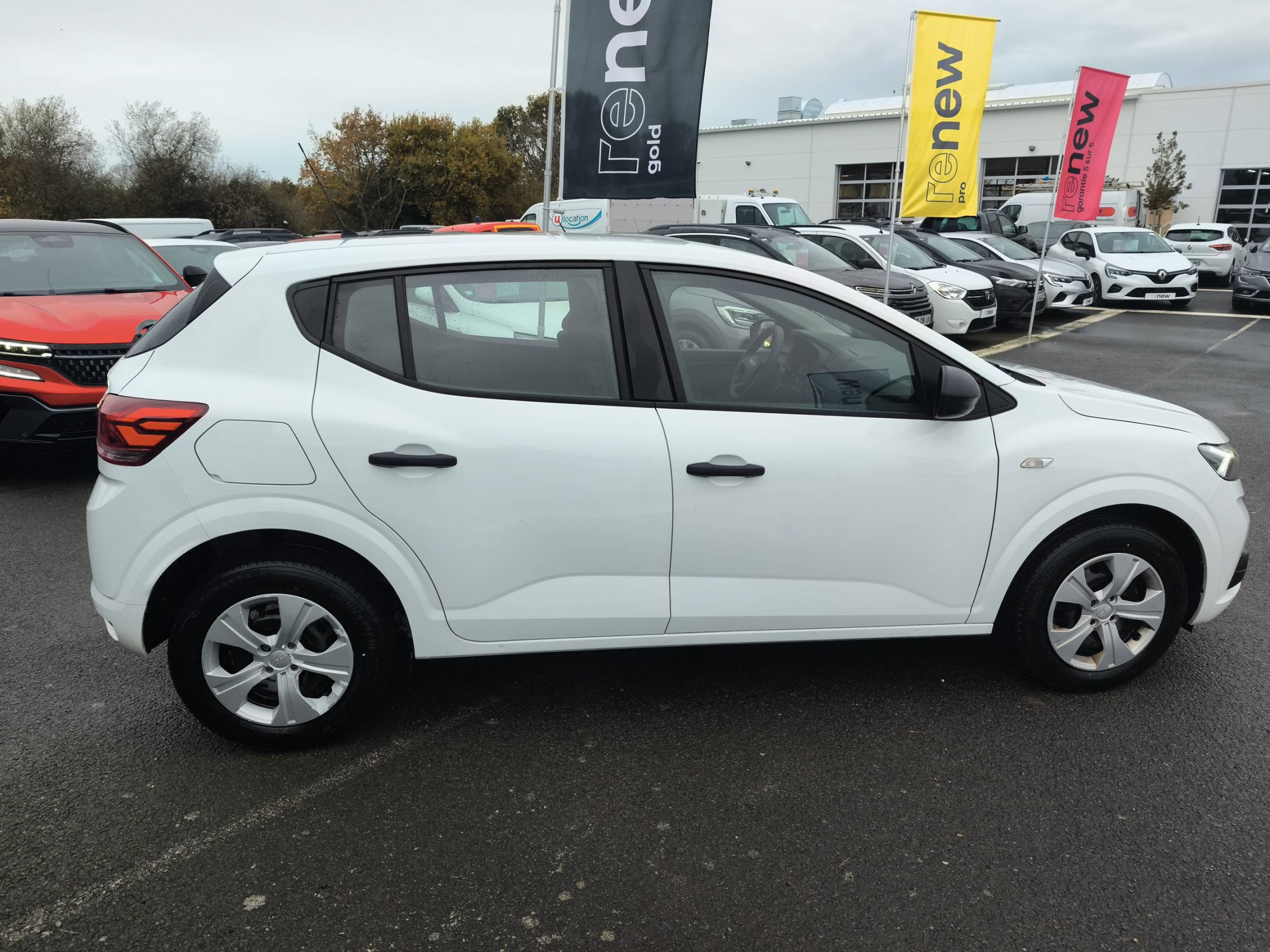 Vente en ligne Dacia Sandero 3  SCe 65 au prix de 11 290 €