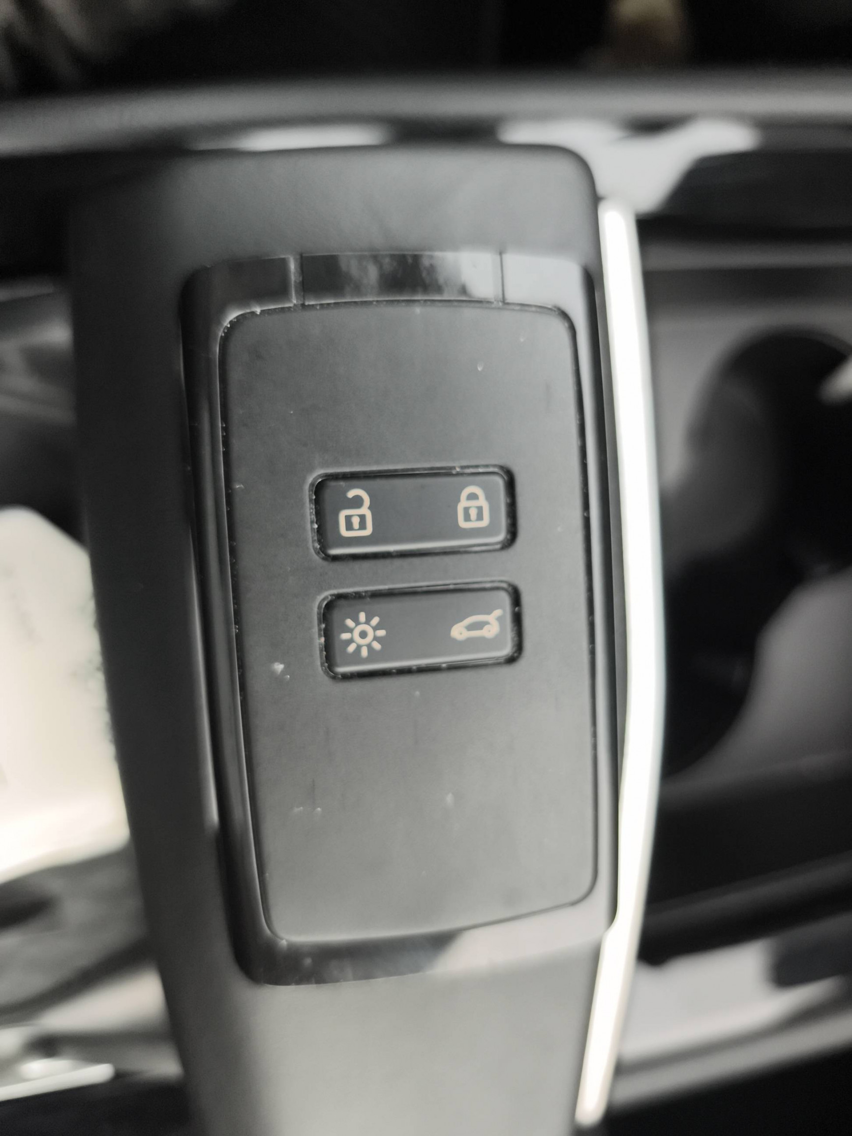 Vente en ligne Renault Austral  E-Tech hybrid 200 au prix de 32 990 €