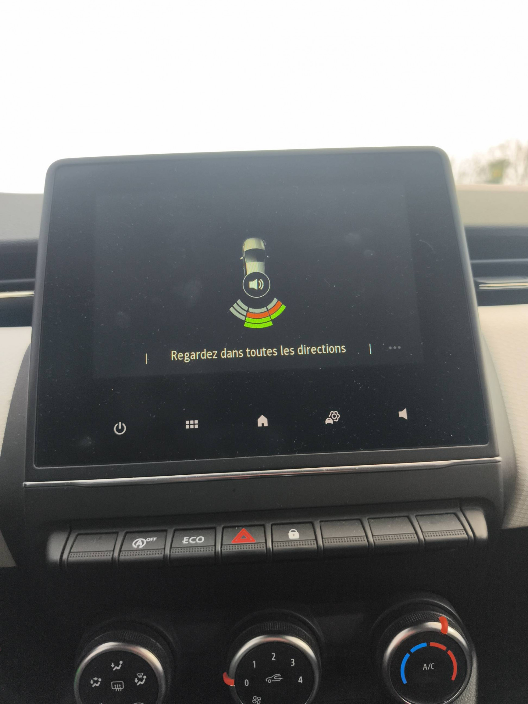 Vente en ligne Renault Clio 5 Clio TCe 100 GPL au prix de 13 990 €