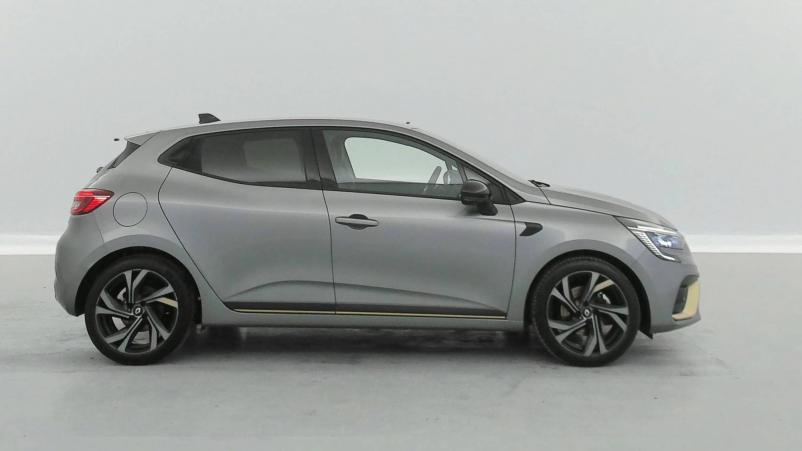 Vente en ligne Renault Clio 5 Clio E-Tech full hybrid 145 au prix de 20 890 €