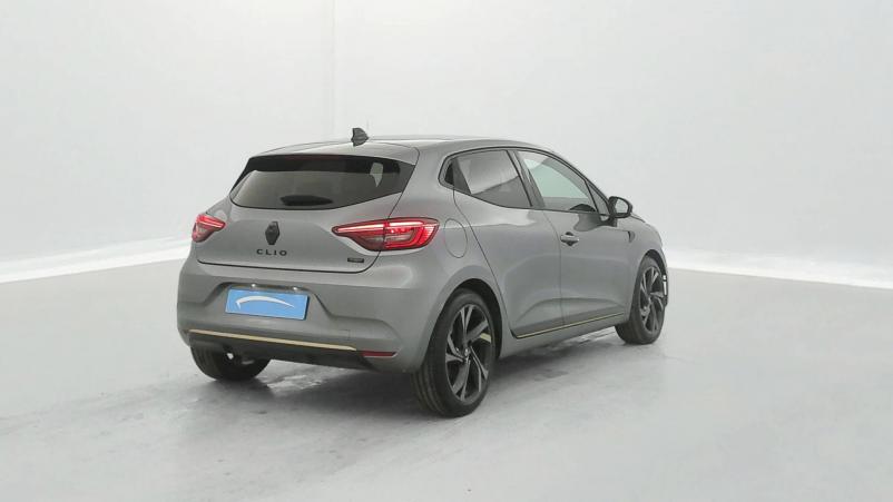 Vente en ligne Renault Clio 5 Clio E-Tech full hybrid 145 au prix de 20 890 €
