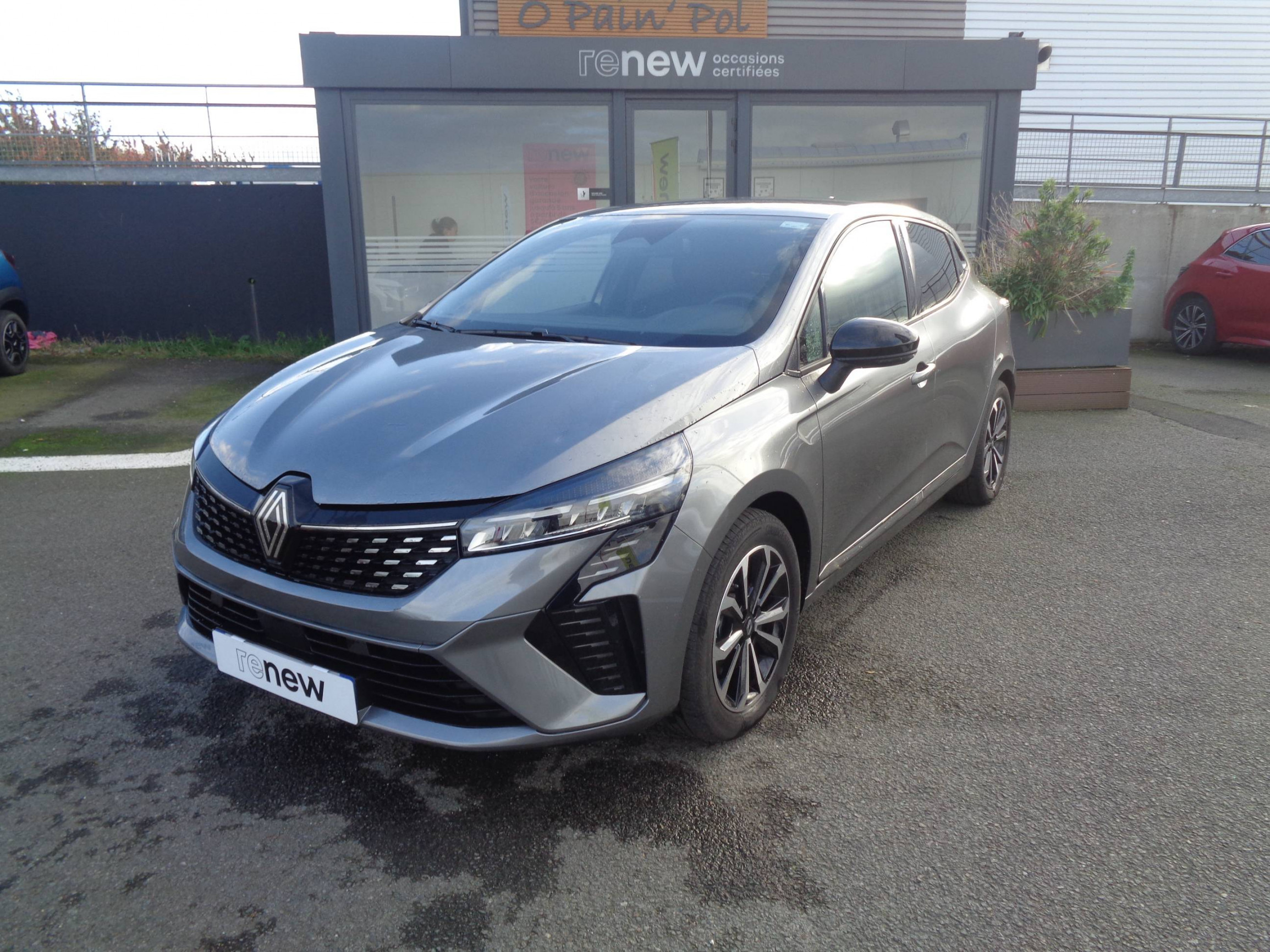 Renault Clio 5 Clio E-Tech full hybrid 145 ch GSR2 occasion de 2025 en vente à Paimpol