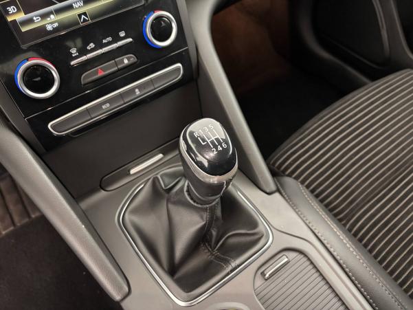 Vente en ligne Renault Talisman  Blue dCi 150 au prix de 15 990 €