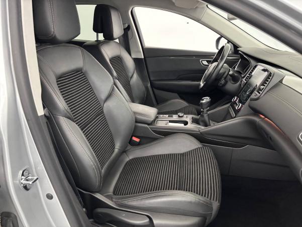Vente en ligne Renault Talisman  Blue dCi 150 au prix de 15 990 €
