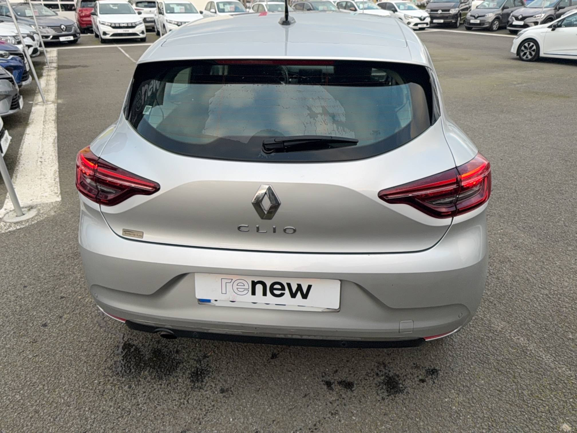 Vente en ligne Renault Clio 5 Clio Blue dCi 85 au prix de 12 490 €