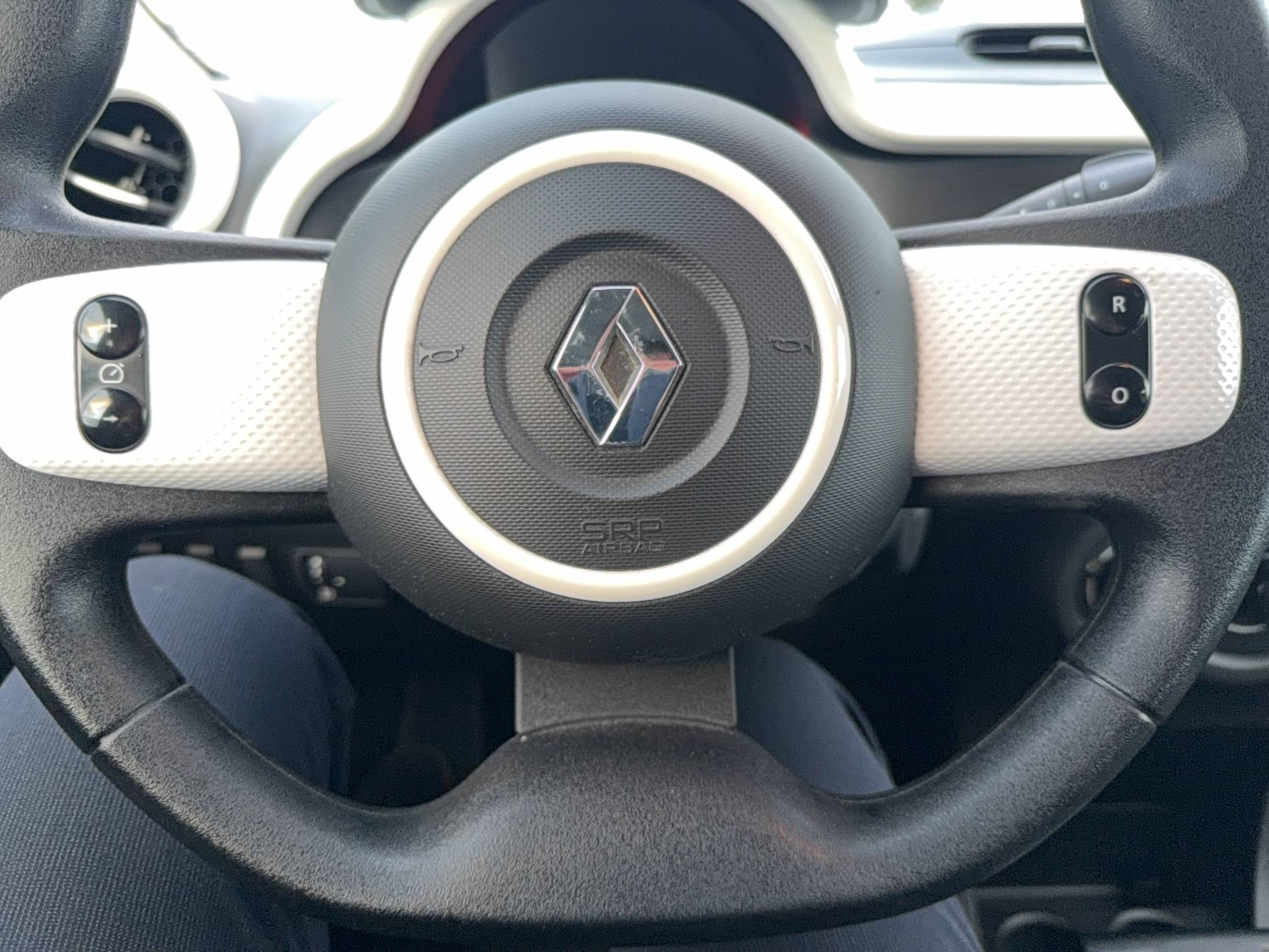 Vente en ligne Renault Twingo 3  SCe 65 - 20 au prix de 9 490 €