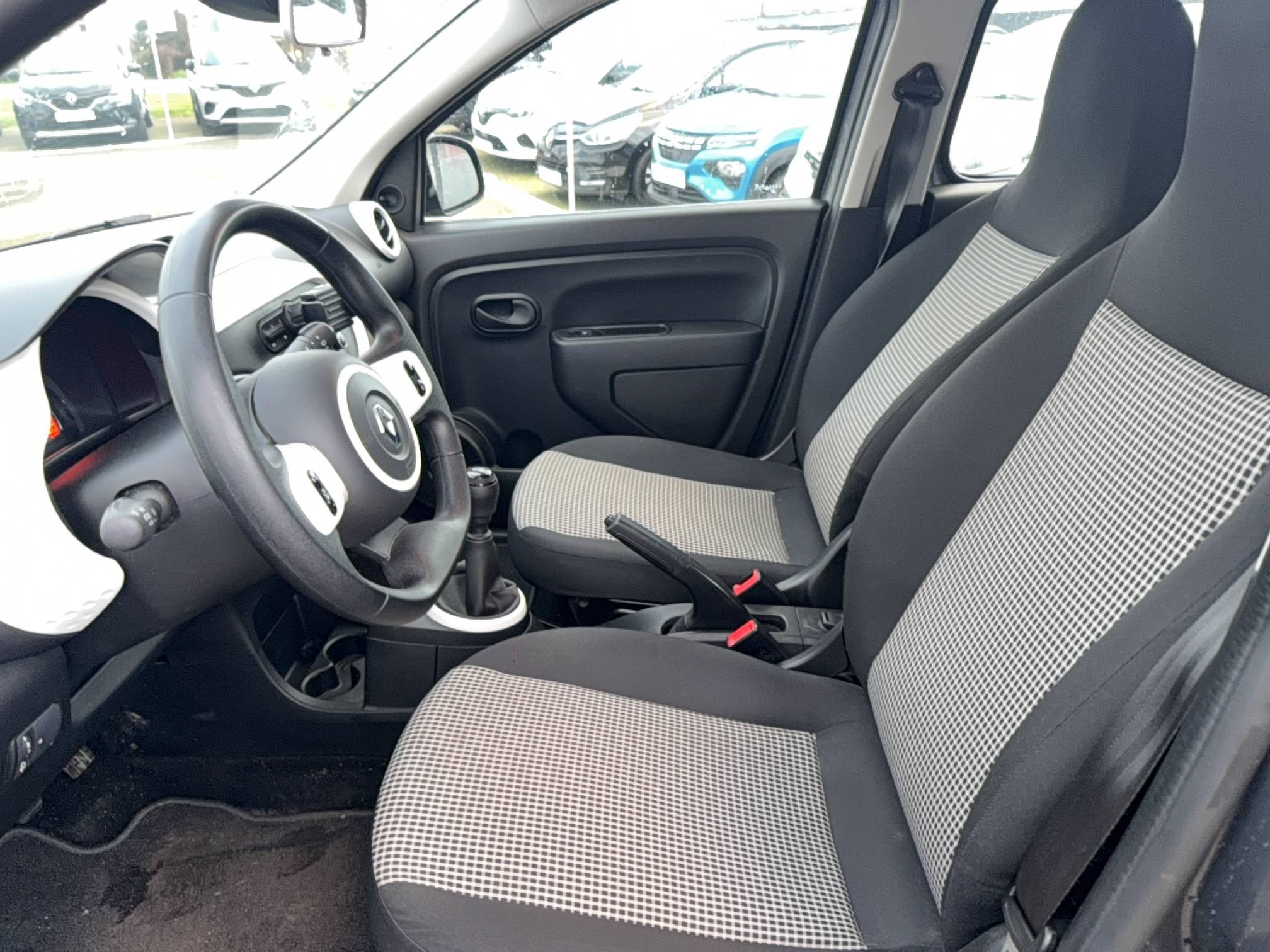 Vente en ligne Renault Twingo 3  SCe 65 - 20 au prix de 9 490 €