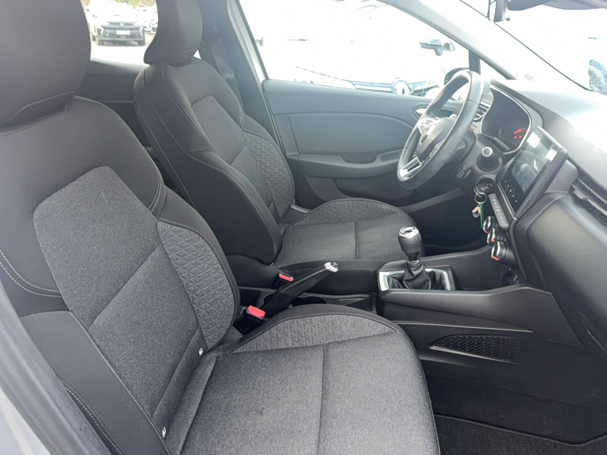 Vente en ligne Renault Clio 5 Clio Blue dCi 85 au prix de 12 490 €