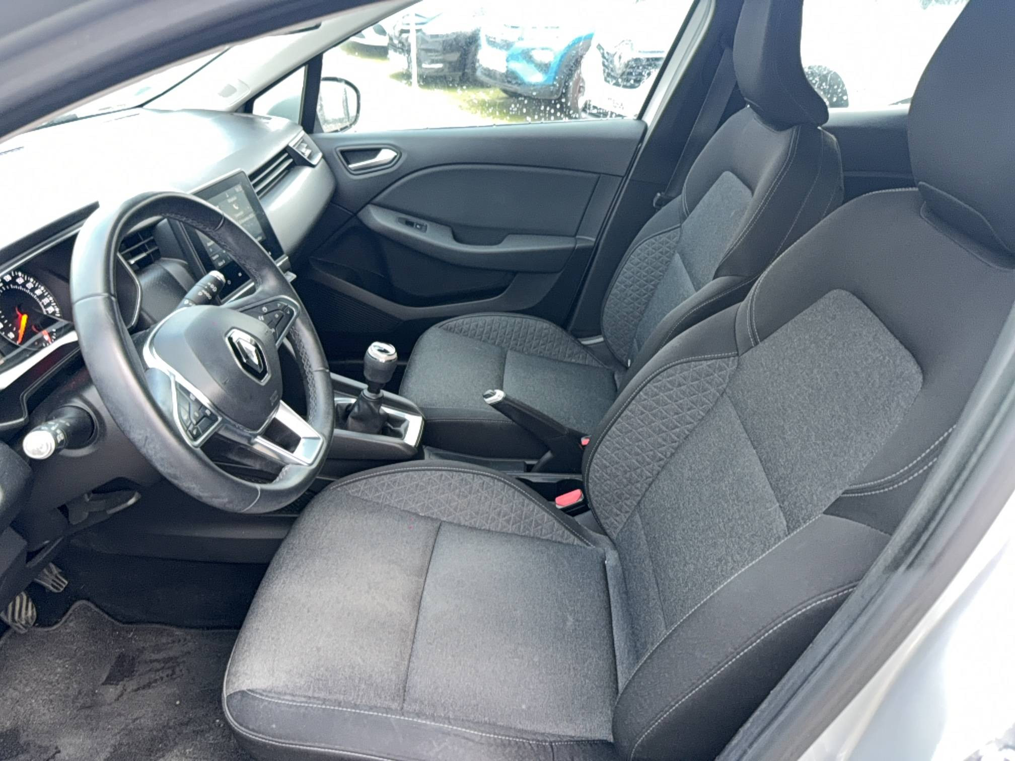 Vente en ligne Renault Clio 5 Clio Blue dCi 85 au prix de 12 490 €