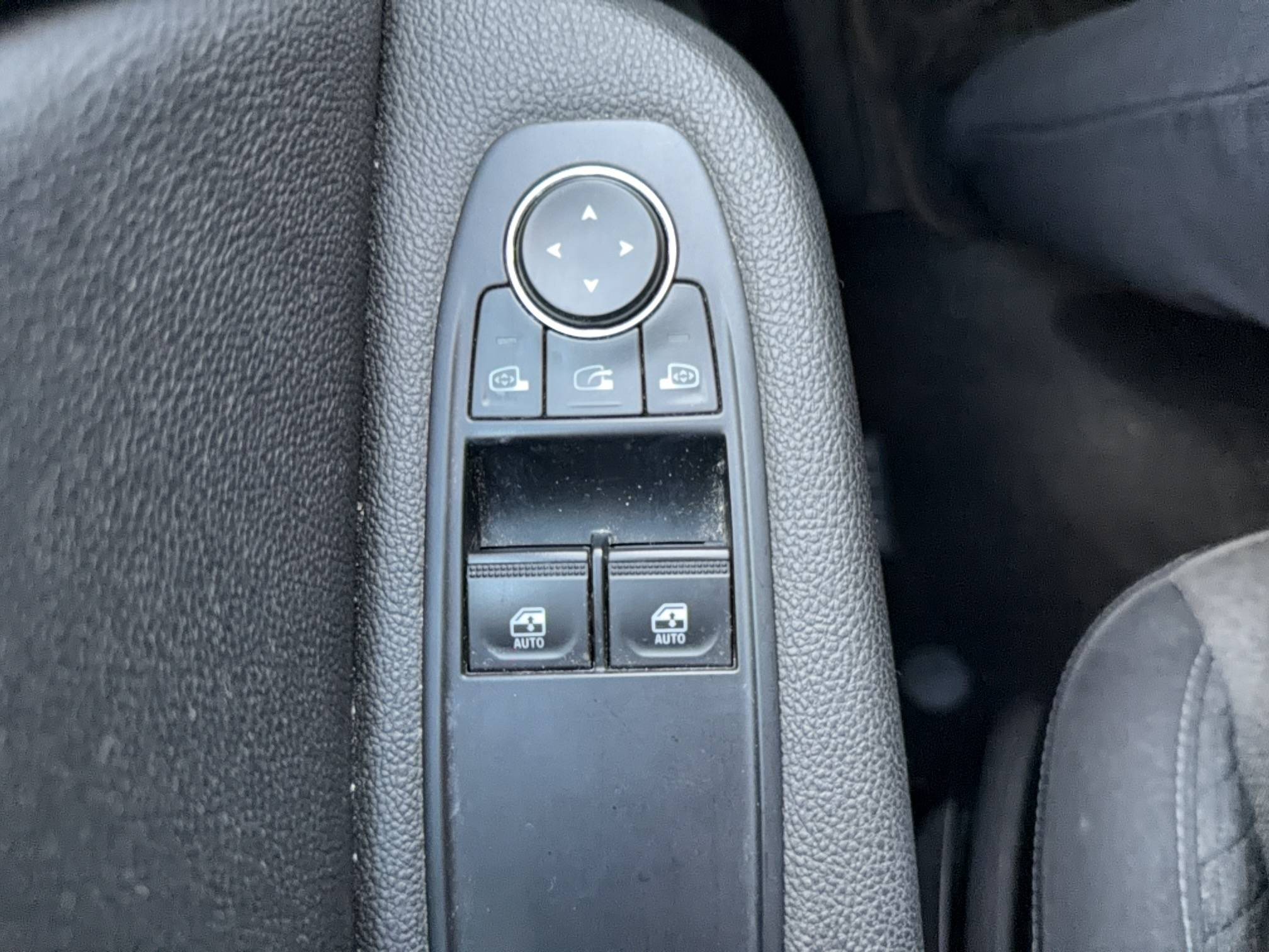 Vente en ligne Renault Clio 5 Clio Blue dCi 85 au prix de 12 490 €