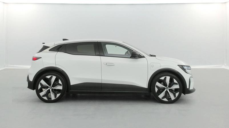 Vente en ligne Renault Megane E-Tech  EV60 220 ch optimum charge au prix de 27 990 €