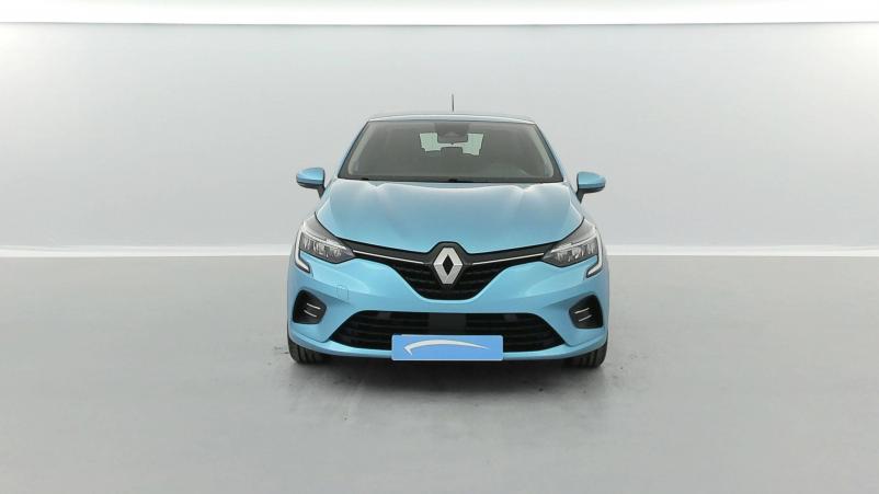 Vente en ligne Renault Clio 5 Clio E-Tech 140 - 21N au prix de 16 890 €