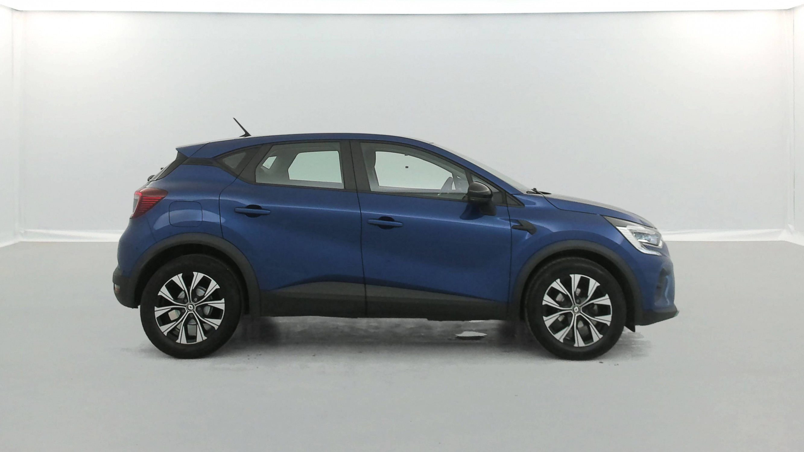 Vente en ligne Renault Captur  TCe 90 au prix de 14 990 €