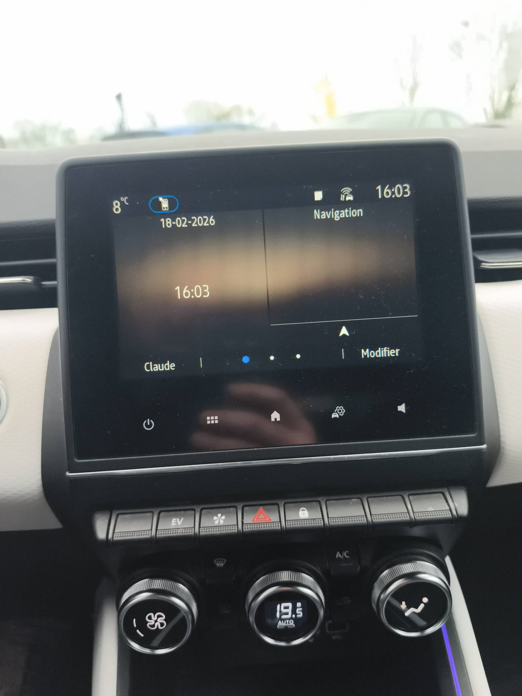 Vente en ligne Renault Clio 5 Clio E-Tech hybride 145 au prix de 15 890 €