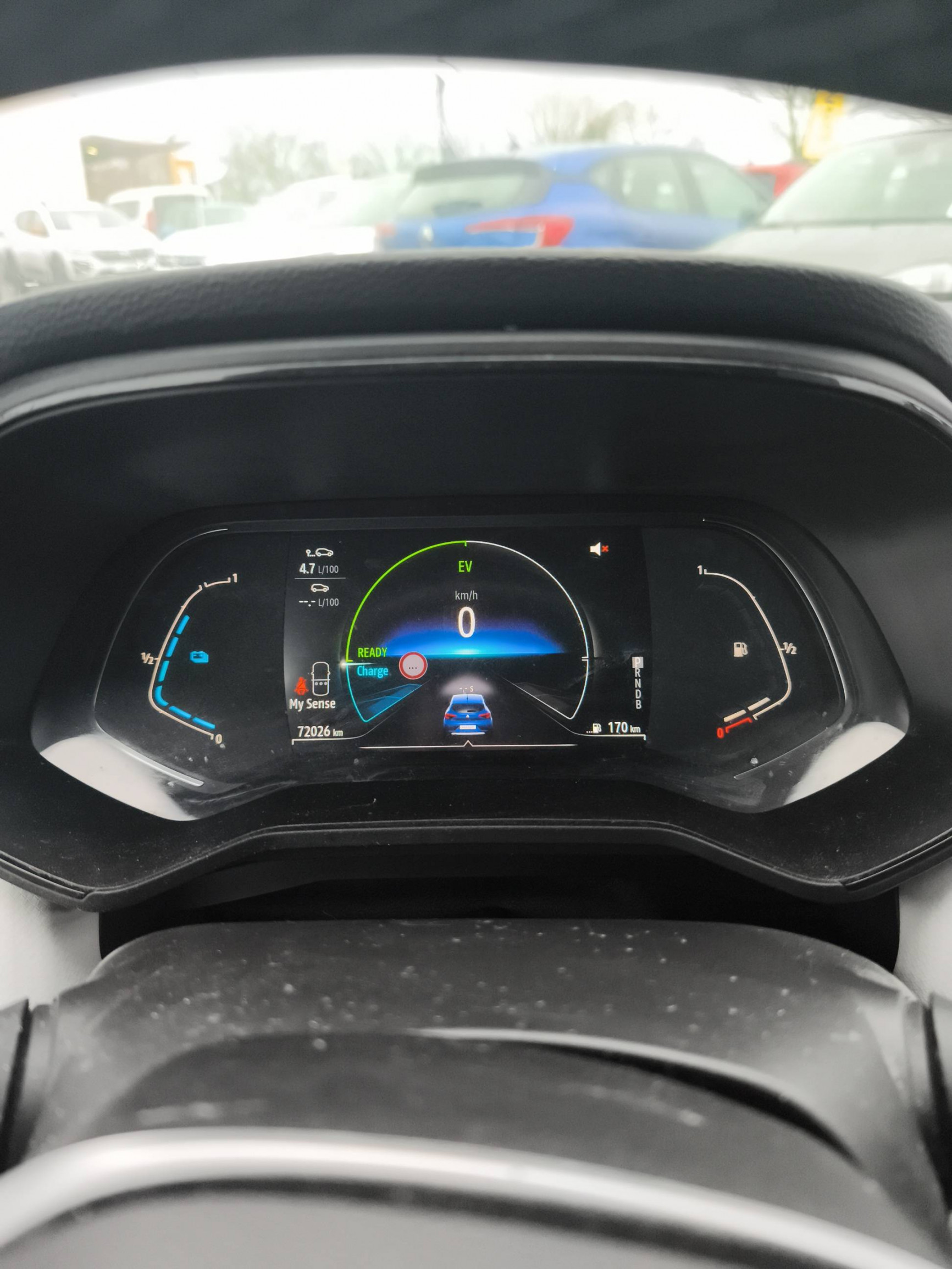 Vente en ligne Renault Clio 5 Clio E-Tech hybride 145 au prix de 15 890 €