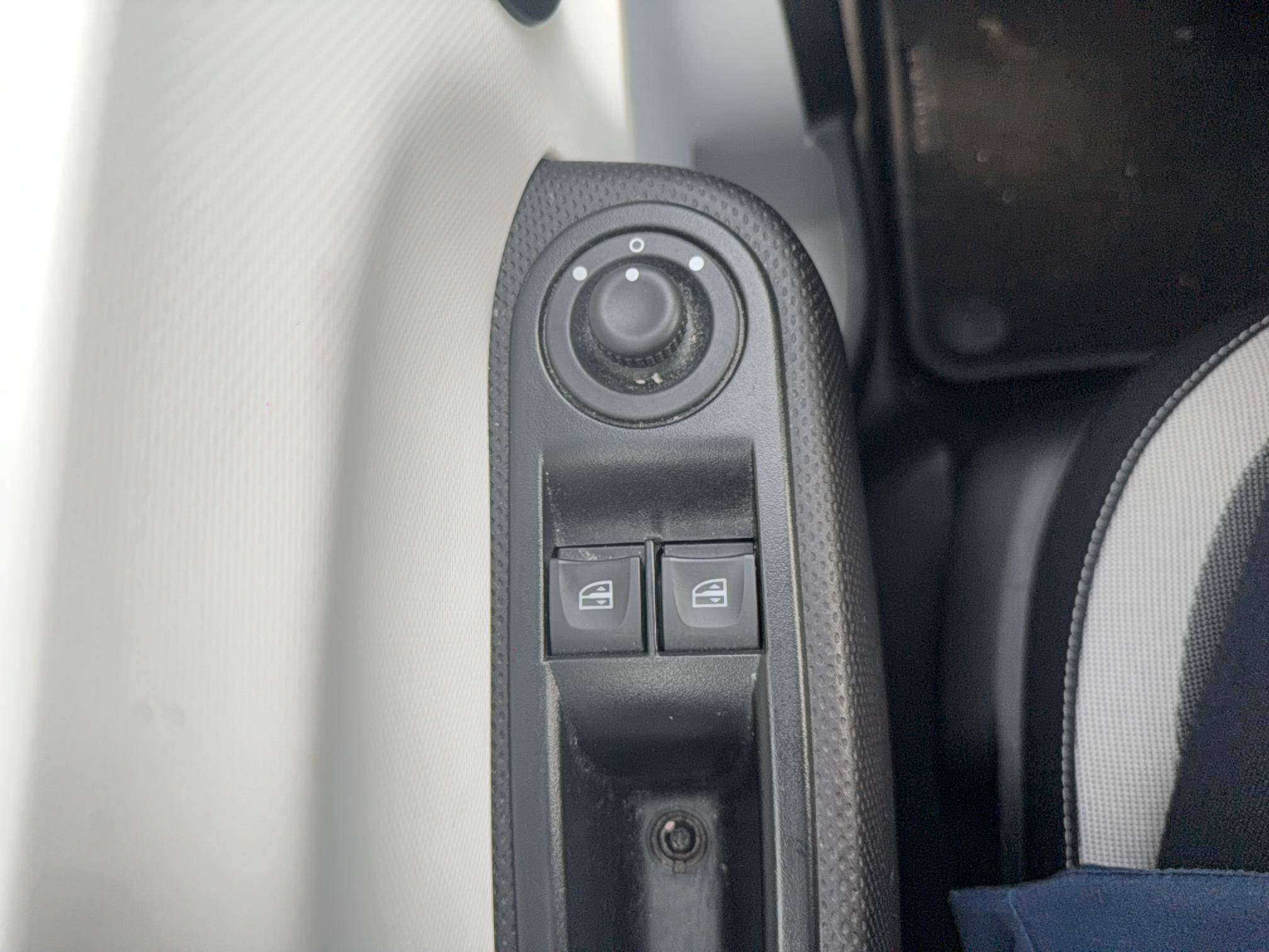 Vente en ligne Renault Twingo Electrique Twingo III E-Tech au prix de 10 990 €