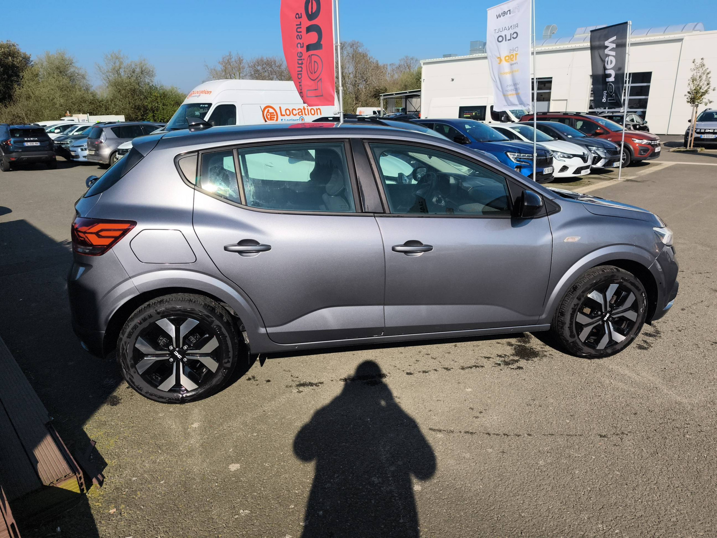 Vente en ligne Dacia Sandero  ECO-G 100 GSR2 au prix de 15 990 €