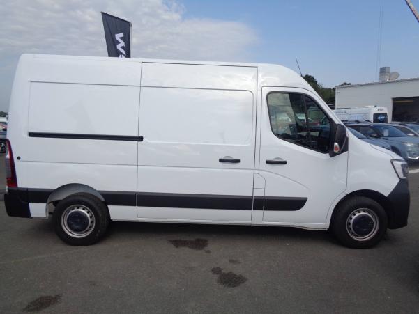 Vente en ligne Renault Master 3 Fourgon MASTER FGN TRAC F3500 L2H2 BLUE DCI 135 au prix de 38 490 €