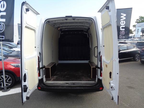 Vente en ligne Renault Master 3 Fourgon MASTER FGN TRAC F3500 L2H2 BLUE DCI 135 au prix de 38 490 €